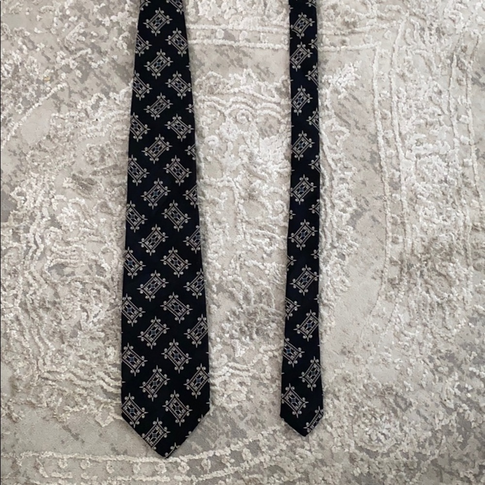 Nordstrom tie black and white